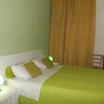 Travellers Bed &