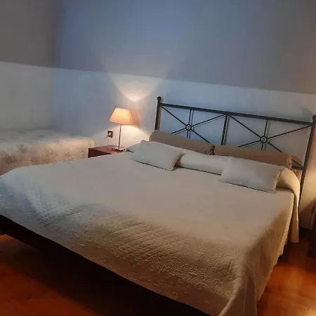 Travellers Bed &