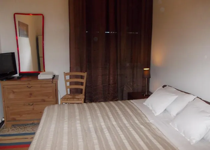 Oda ve Kahvaltı Travellers Bed & Treviso