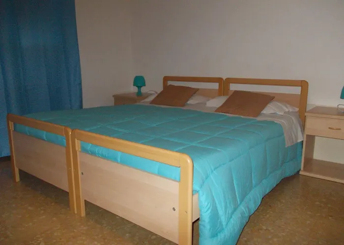 Bed & Breakfast Travellers Bed &