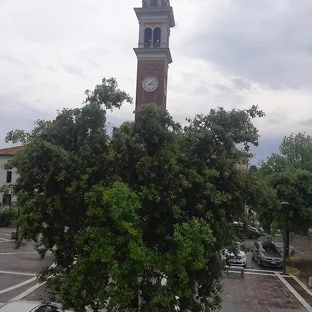 Bed & Breakfast Travellers Bed & Treviso