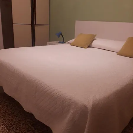 Travellers Bed & Treviso