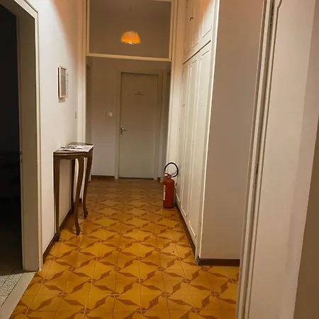 Bed & Breakfast Travellers Bed & Treviso